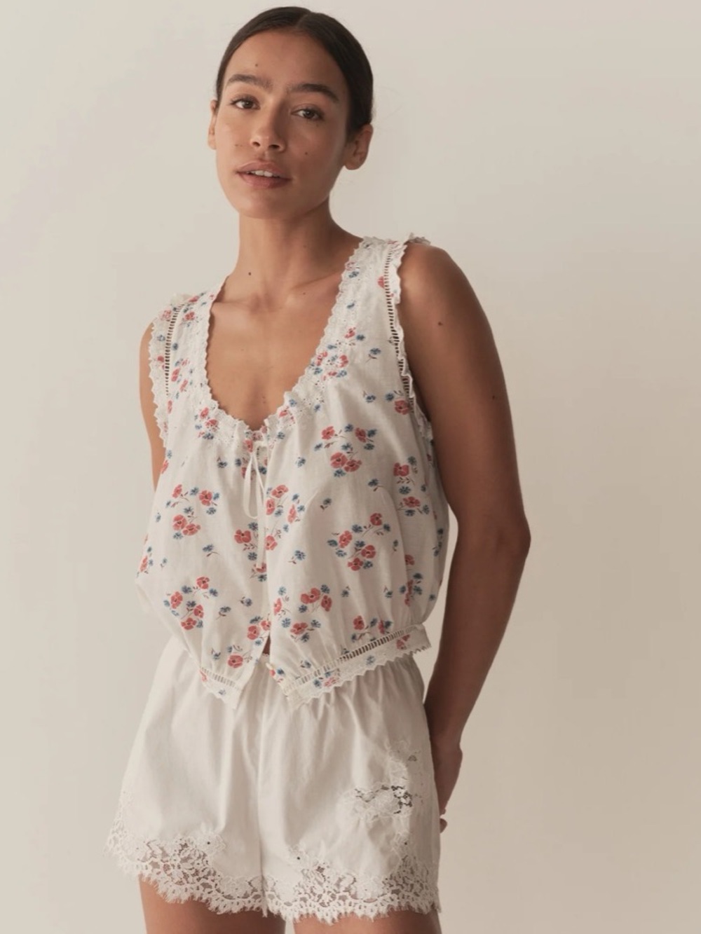 Doen Large Traveler Top in Poppy Field Floral
